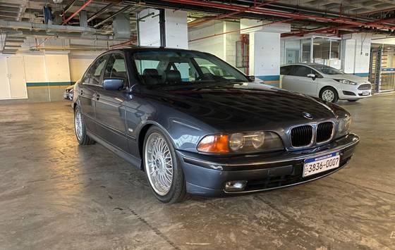 BMW 528i 2.8 SEDAN 24V GASOLINA 4P MANUAL